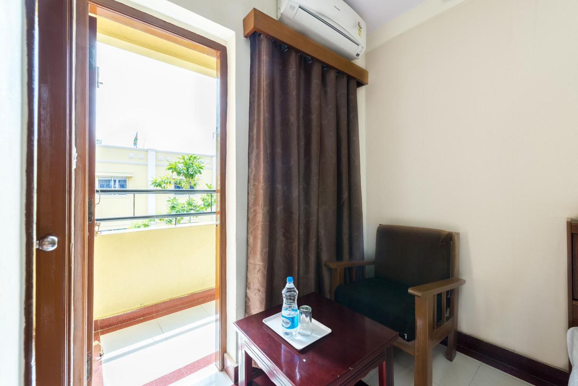 Stayeasy Majestic Bangalore Exterior foto